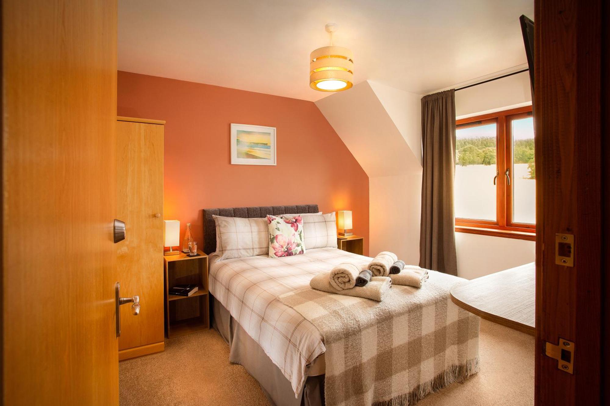 Beechwood Lodge Guesthouse Alness Kültér fotó
